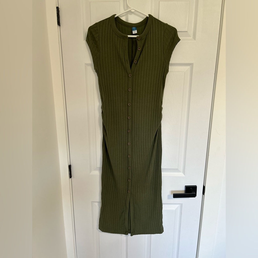 Old Navy Maternity Olive Green Ribbed Maxi Dress